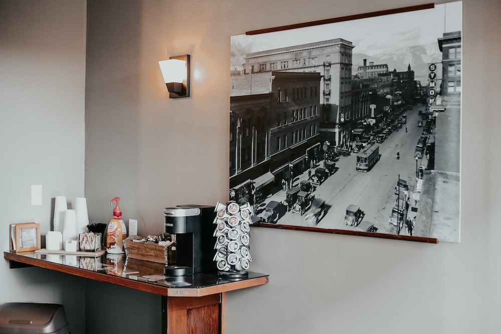 The Miner's Boutique Hotel