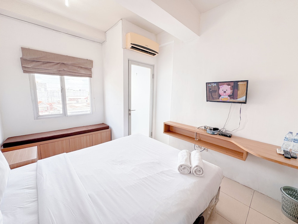 Compact And Restful Studio At Pavilion Permata Apartment