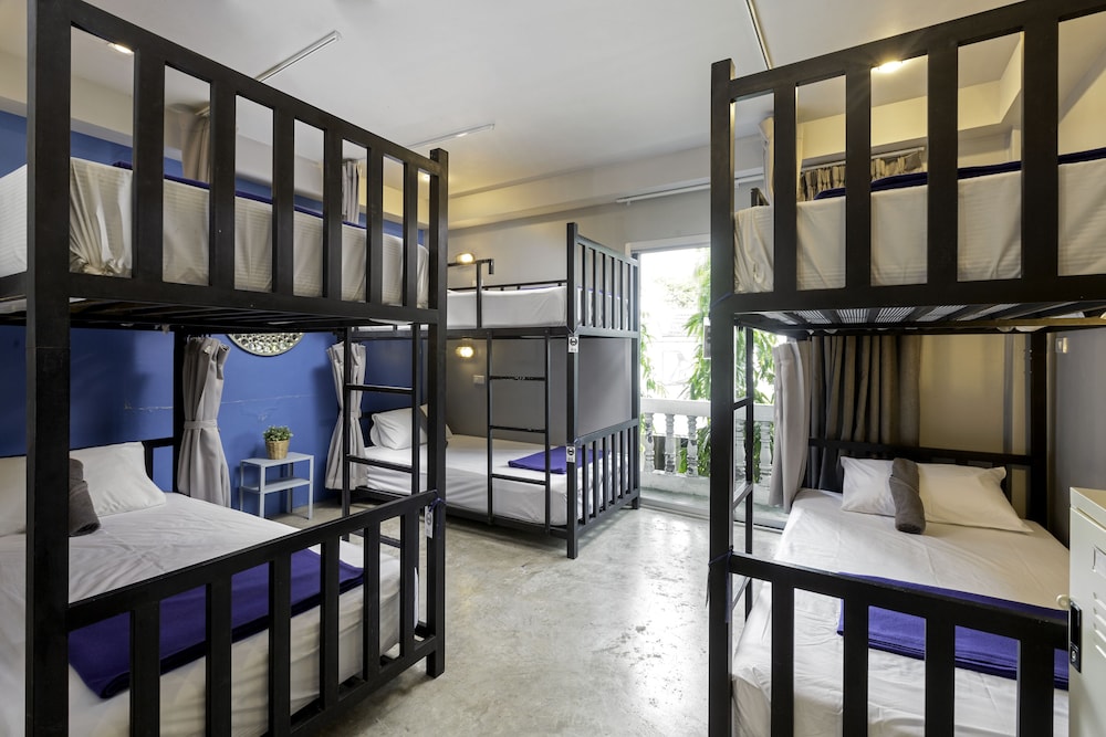 Hip Hostel