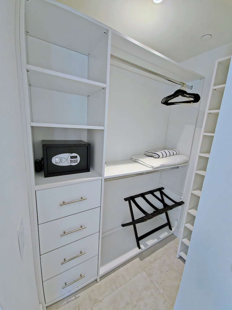 Smart Brickell Condos Free Parking by Cielo Stays