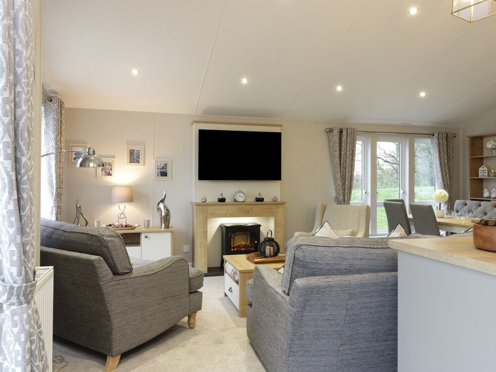 Woodstock Lodge