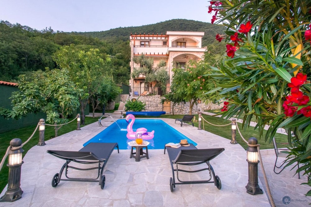 Villa Marco Polo With Swimming Pool view 2