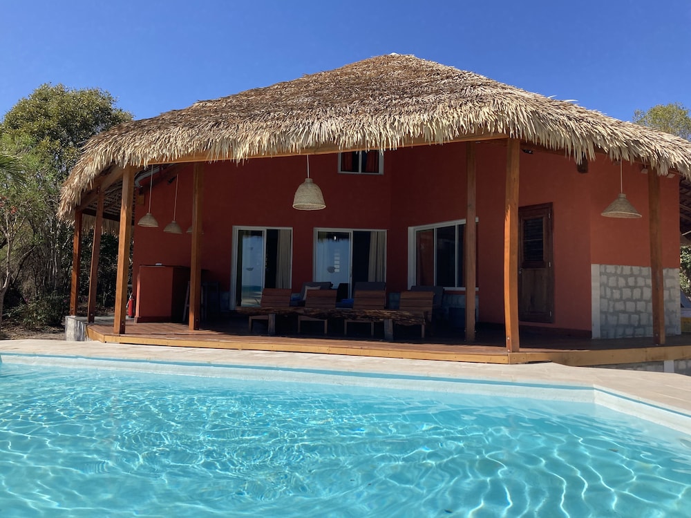 Antsanitia Resort