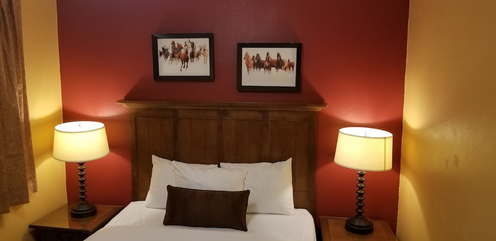 The Royal Victorian Motel