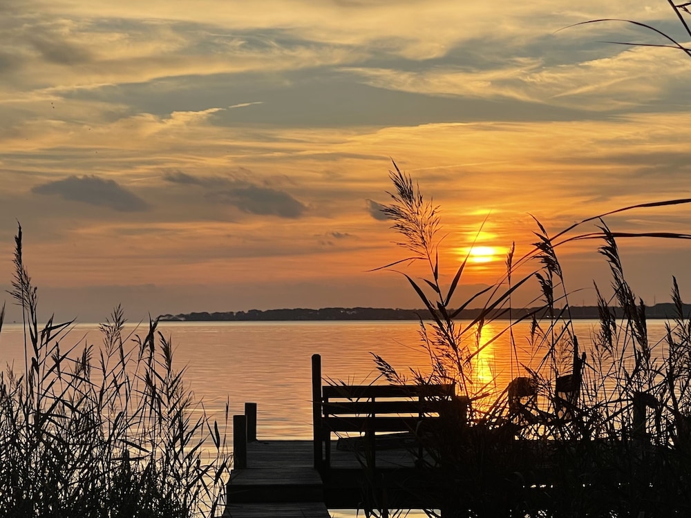 Cypress Moon Inn