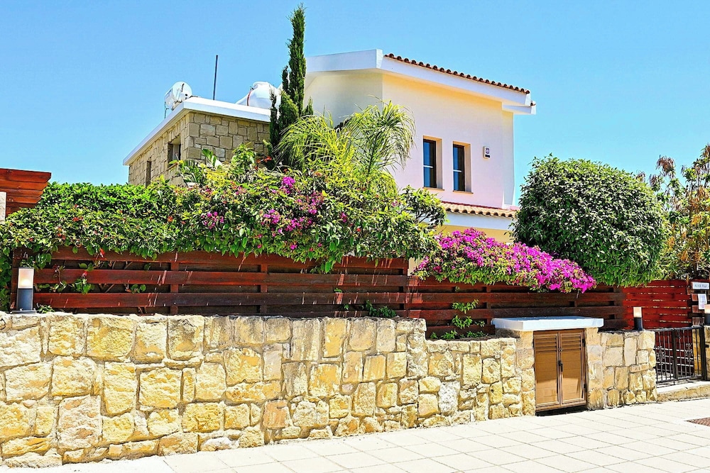 Villa Olivia Coral
