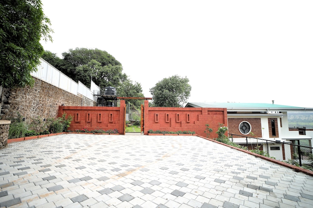Par-X - Villa Sukoon - 3BHK Valley View