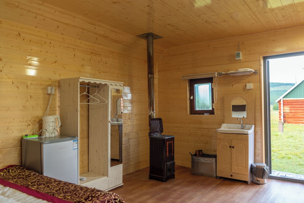 Dalai Eej Resort - Inside Khuvsgul Lake National Park