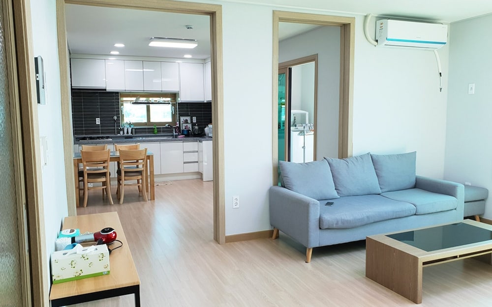 Chungju Apple Guest House view 5