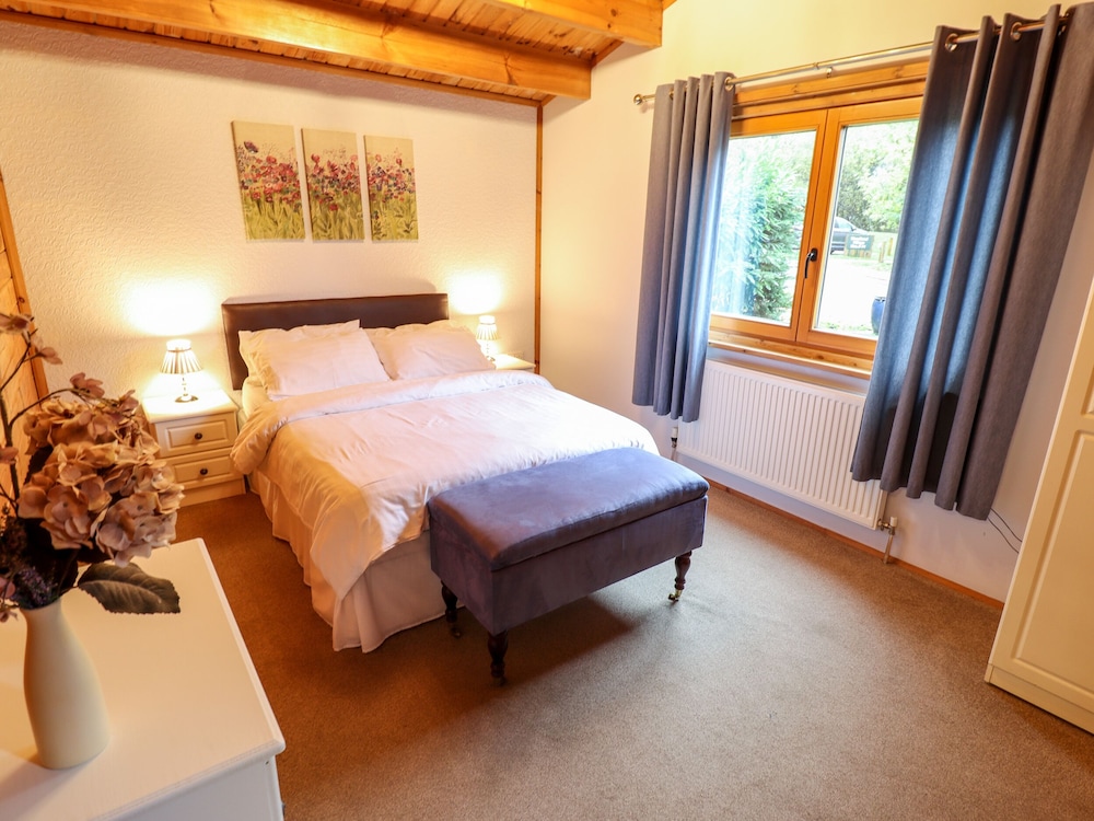 Avocet Lodge