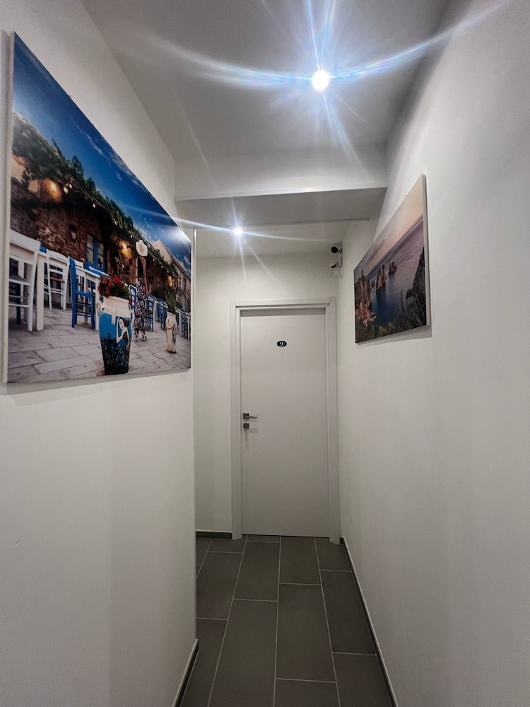 Vida Rooms