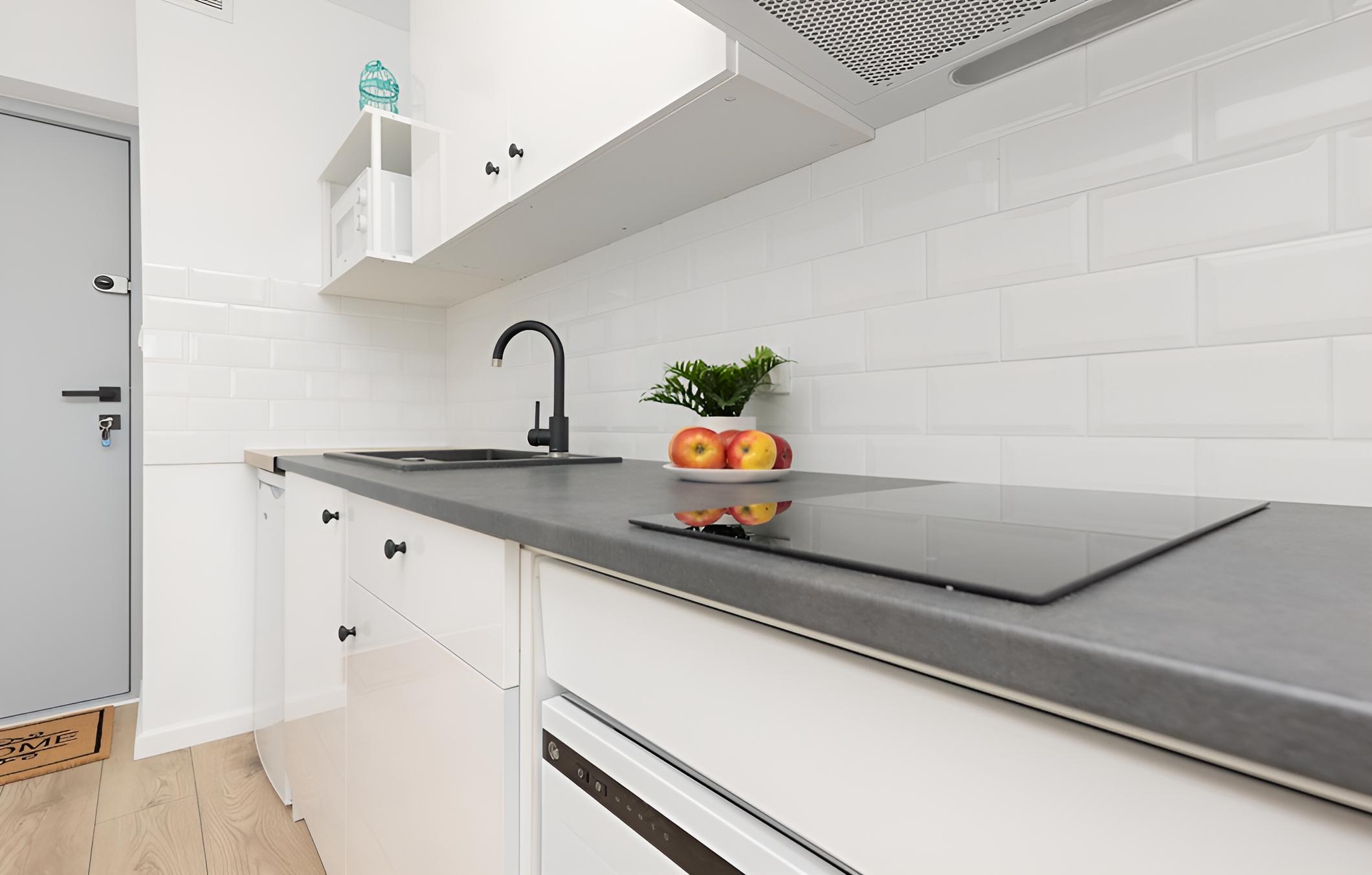 Citycenter Studio by Renters view 2