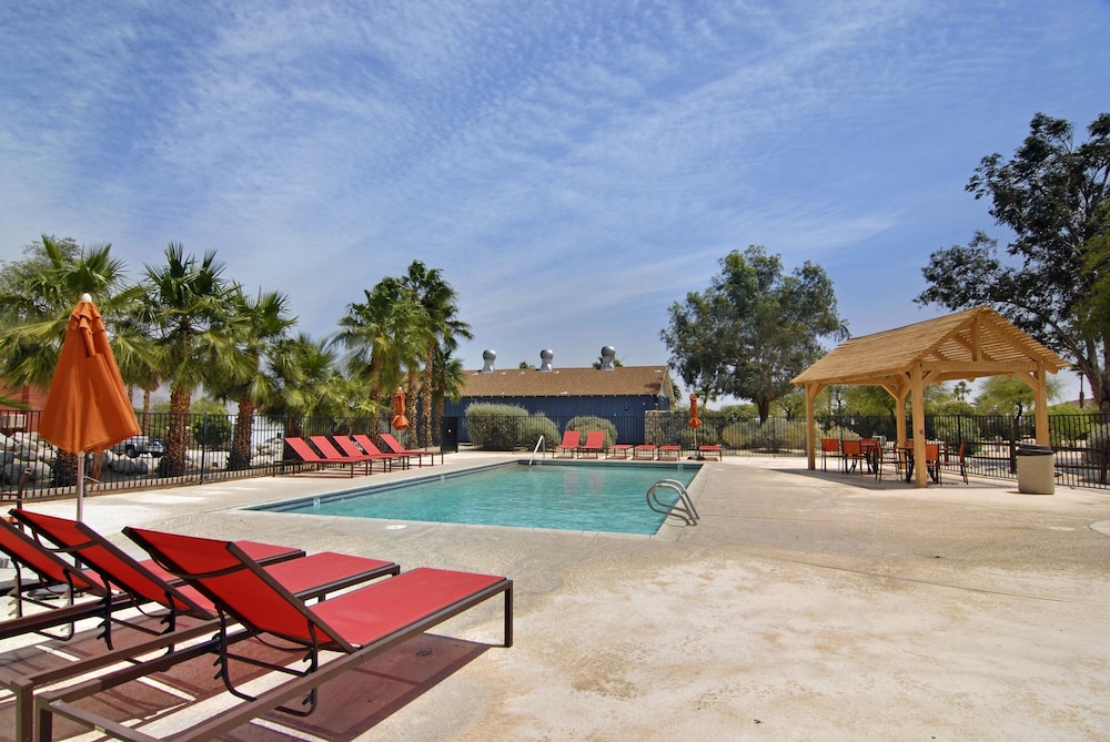 Palm Canyon Hotel & RV Resort