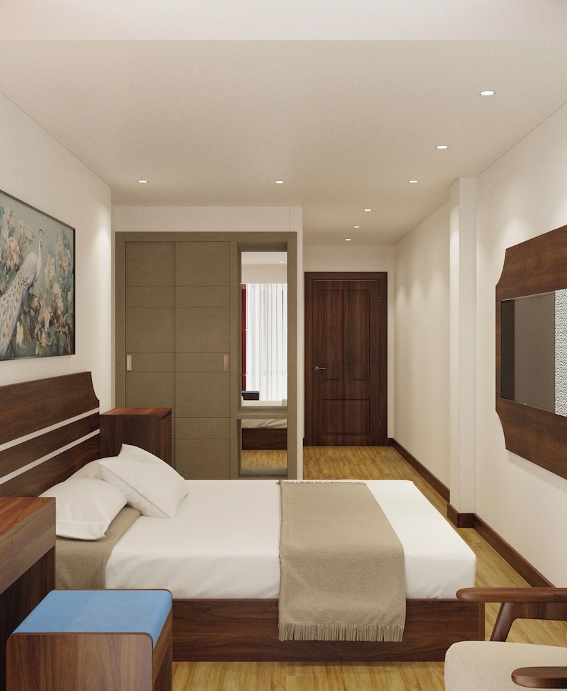Astoria Hanoi Hotel & Travel