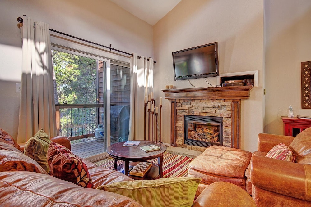 Lances West 7 2 Bedroom Condo by RedAwning