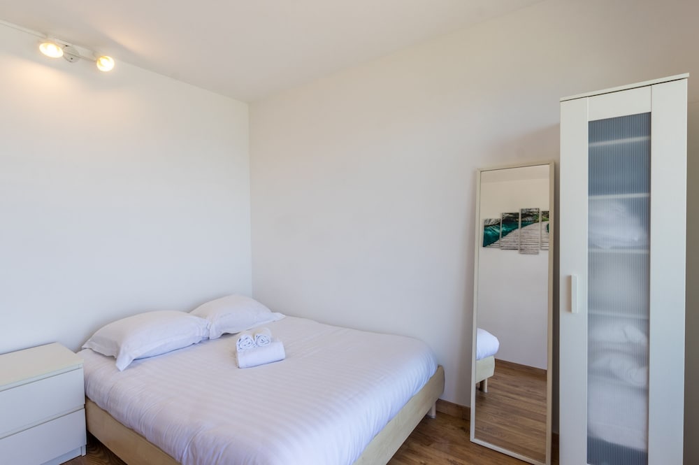Le Flamingo - Premi re Conciergerie