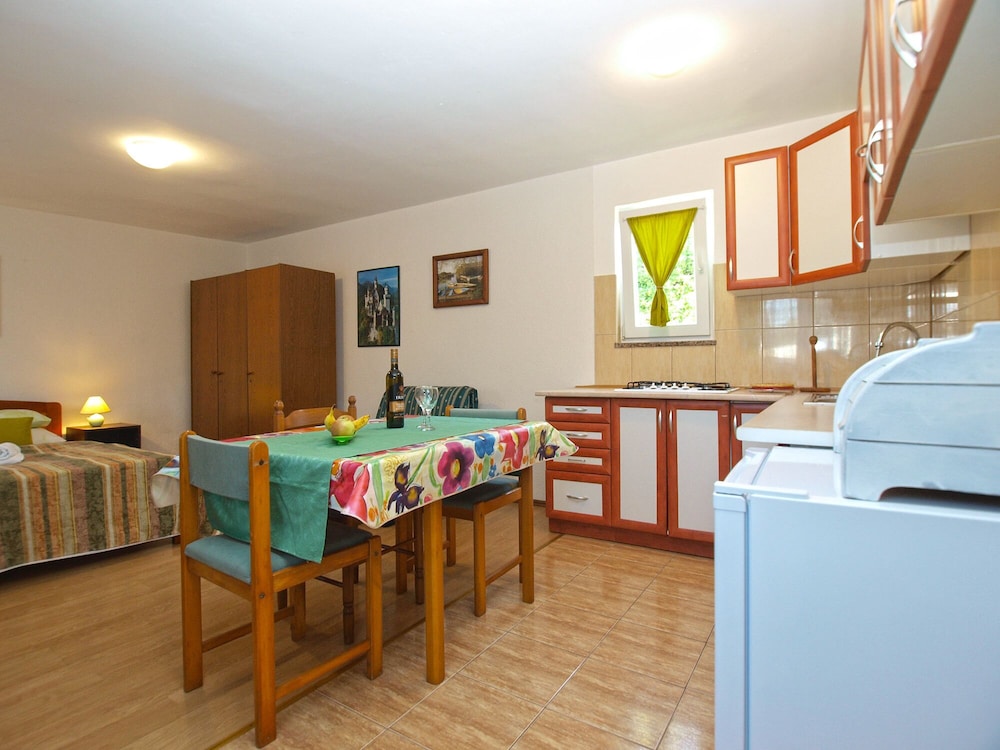 Apartments Jacqueline 1227