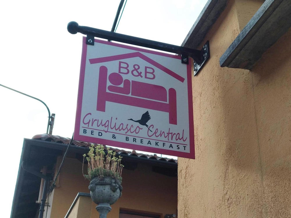 B&B Grugliasco Central