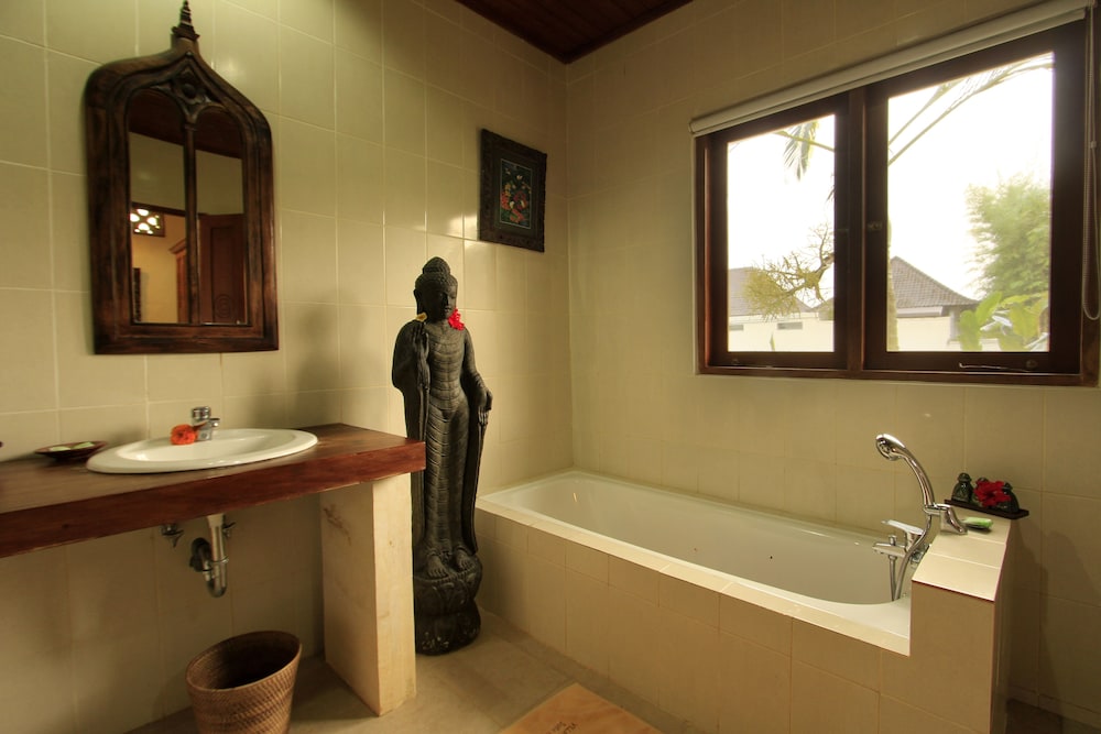 Villa Agung Khalia