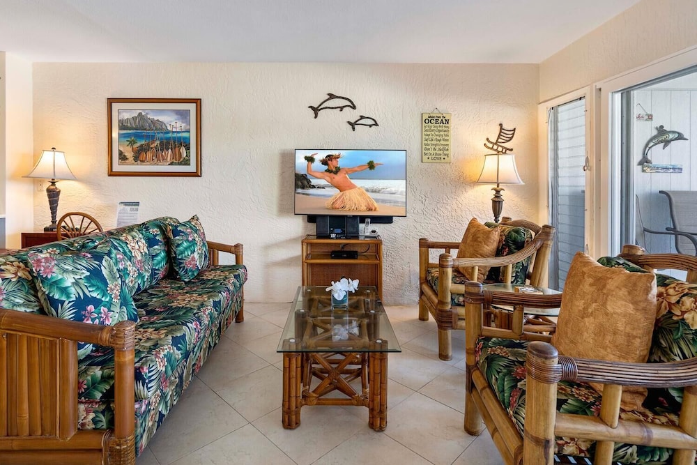 Ocean Front - Fantastic Ocean Views - Completely Upgraded - Vrkcv