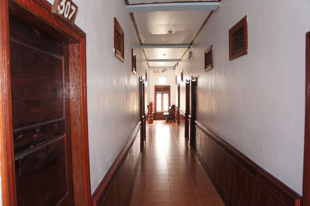 Domon Guesthouse