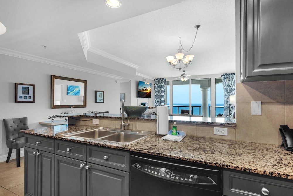Portofino Island Resort 1-1802