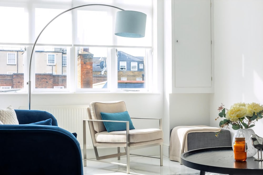 Stylish 2-bedroom Marylebone Retreat