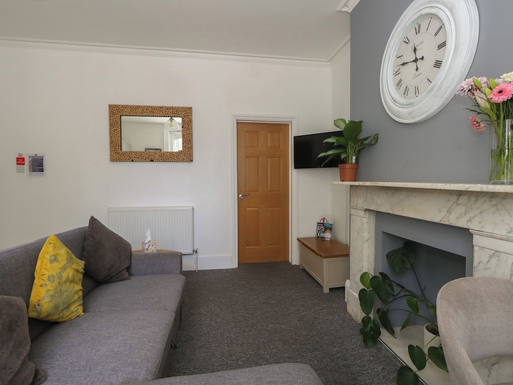 Flat 2 - Studland