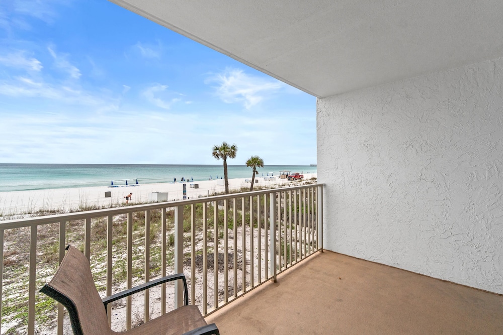 Edgewater Beach & Golf Resort by Panhandle Getaways