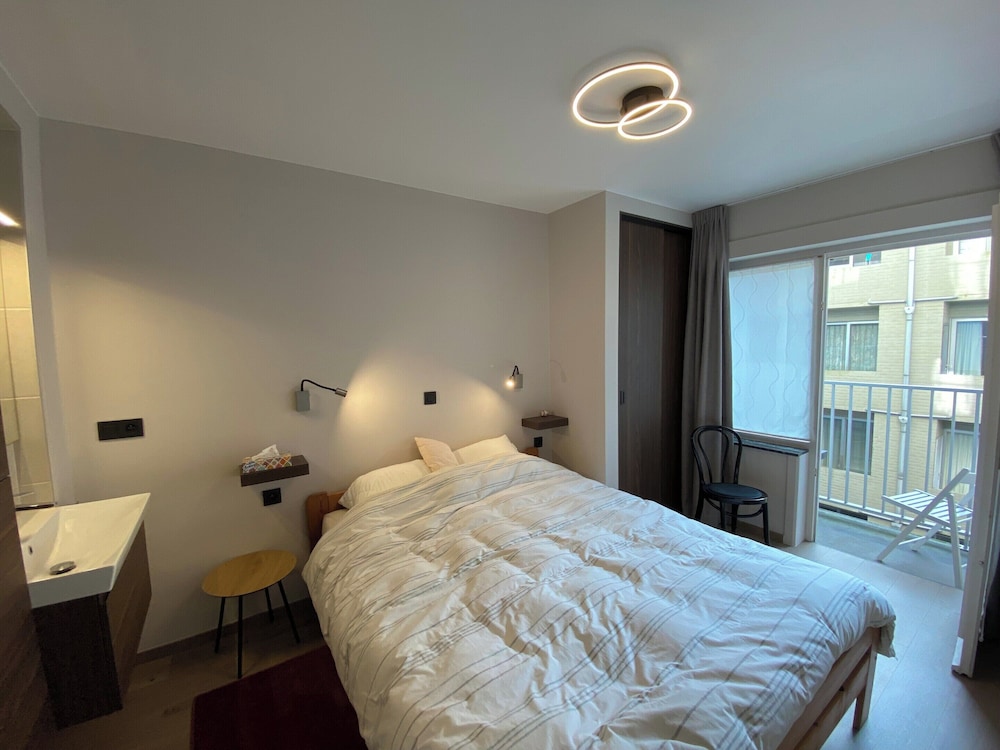 Apartment in Nieuwpoort With Ocean Views