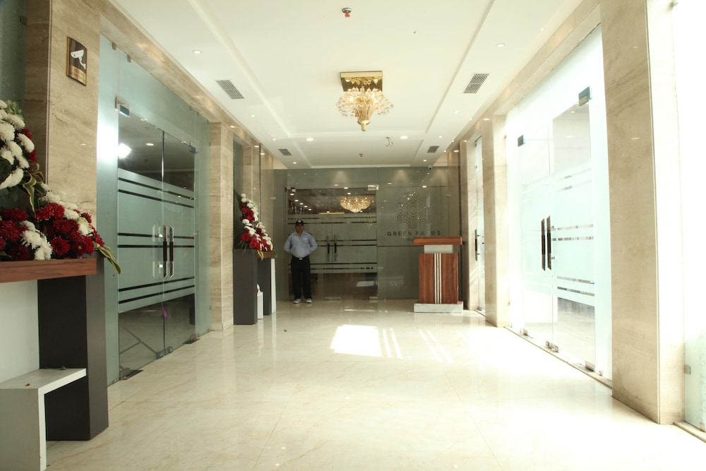 Green Palms Hotel