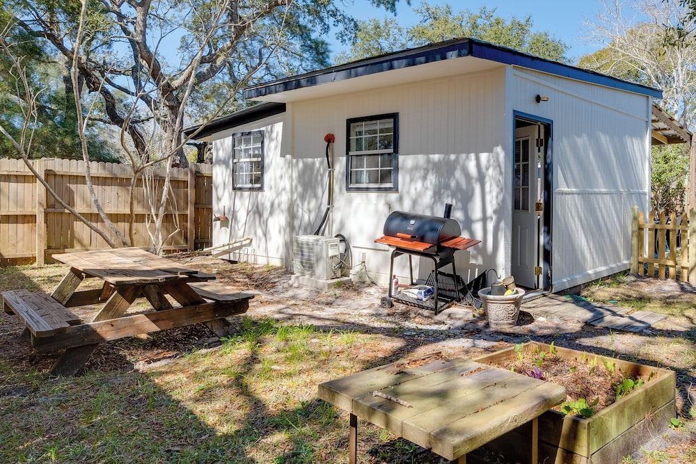 6 Mi to St George Island: Cozy Gulf Coast Retreat!
