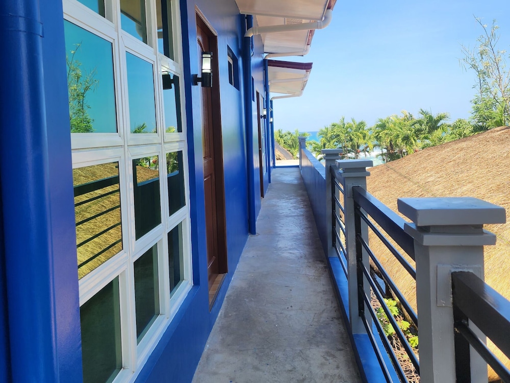 Kulibangbang Beach Resort