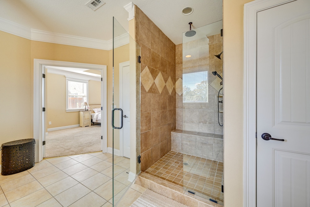 Spacious Kathleen Vacation Rental w/ Fireplace