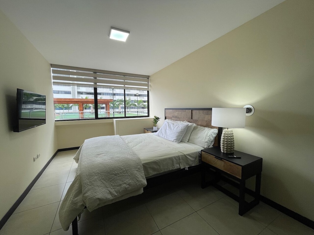 Santa Ana Guayaquil Lux Coliving Ecuador view 5