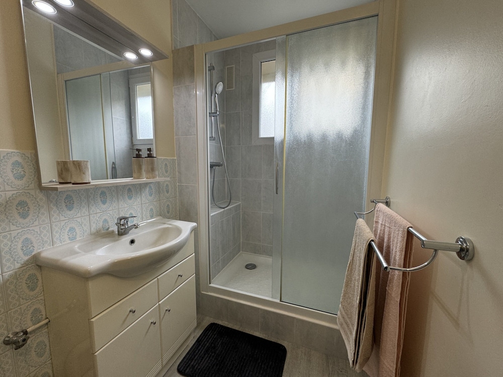 Apartment Near Le Mans Circuit