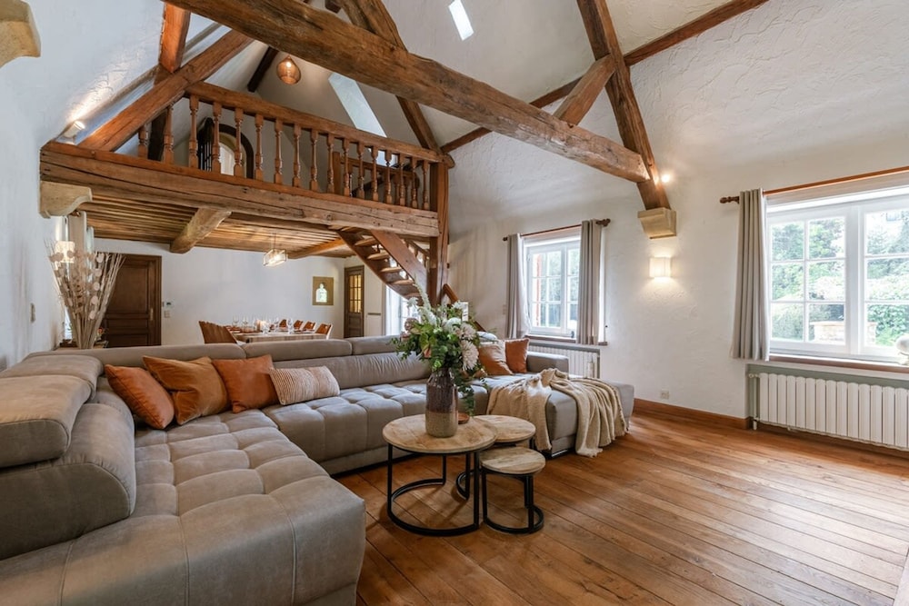 Authentic Villa Amore Located Near Bruges