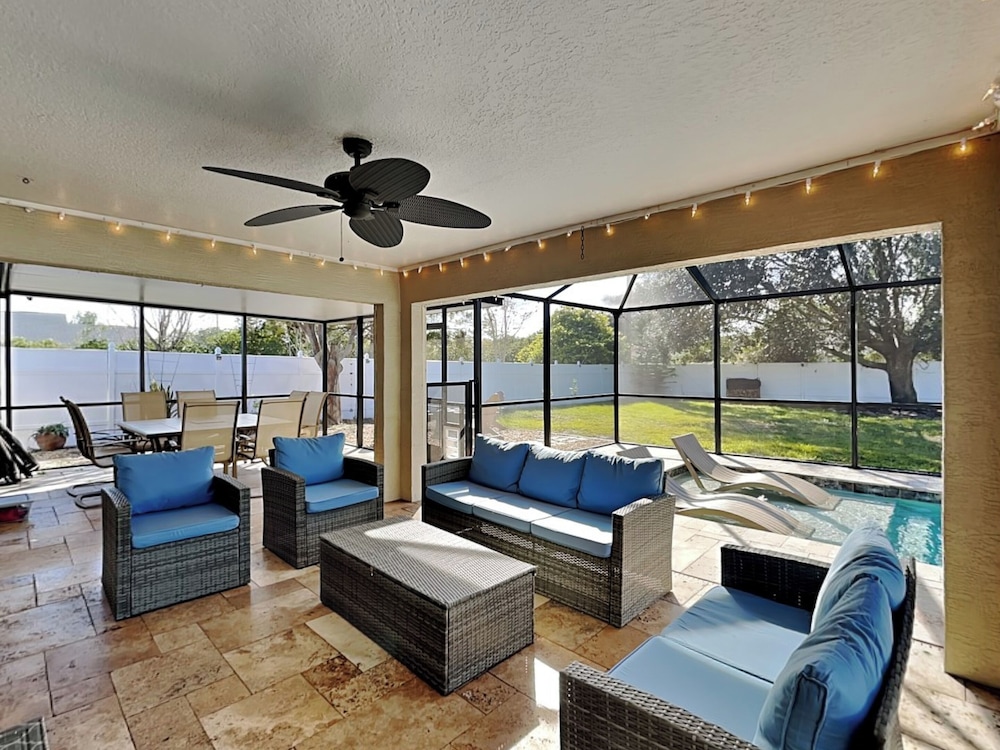 Endless Summer by Distinctive Beach Rentals