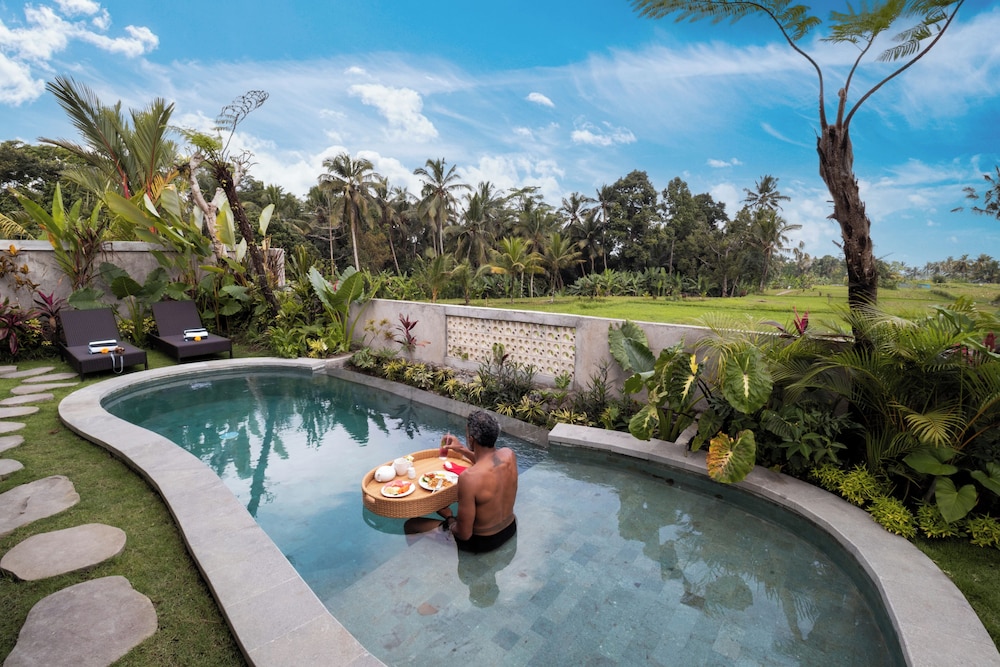 Embun Pagi Wooden Private Villas Ubud