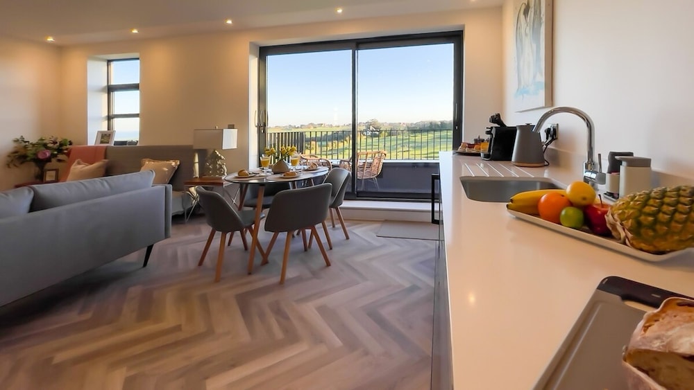 Luxury Ocean North Foreland Golf View By Adliv