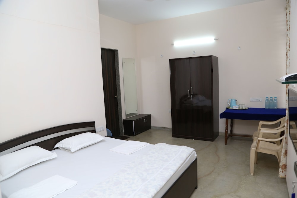 Maninder Home Stay view 5