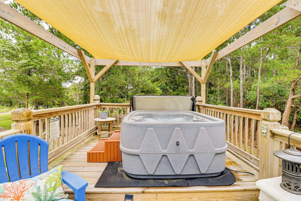 Hot Tub Haven: Creekside Cabin in Frisco!