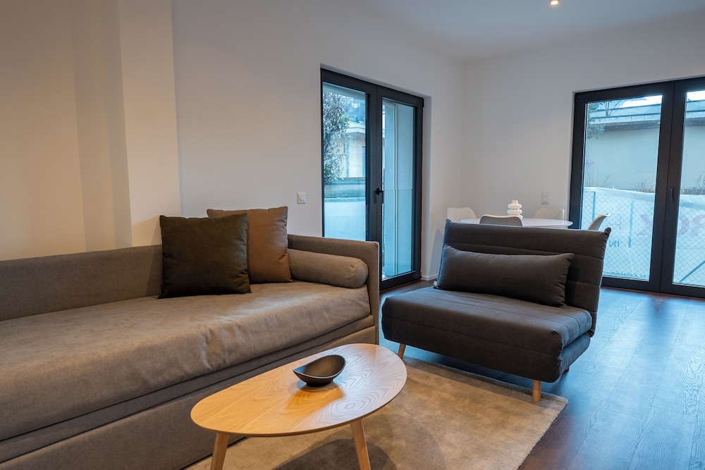 Lugano Suite Modern Concept 3