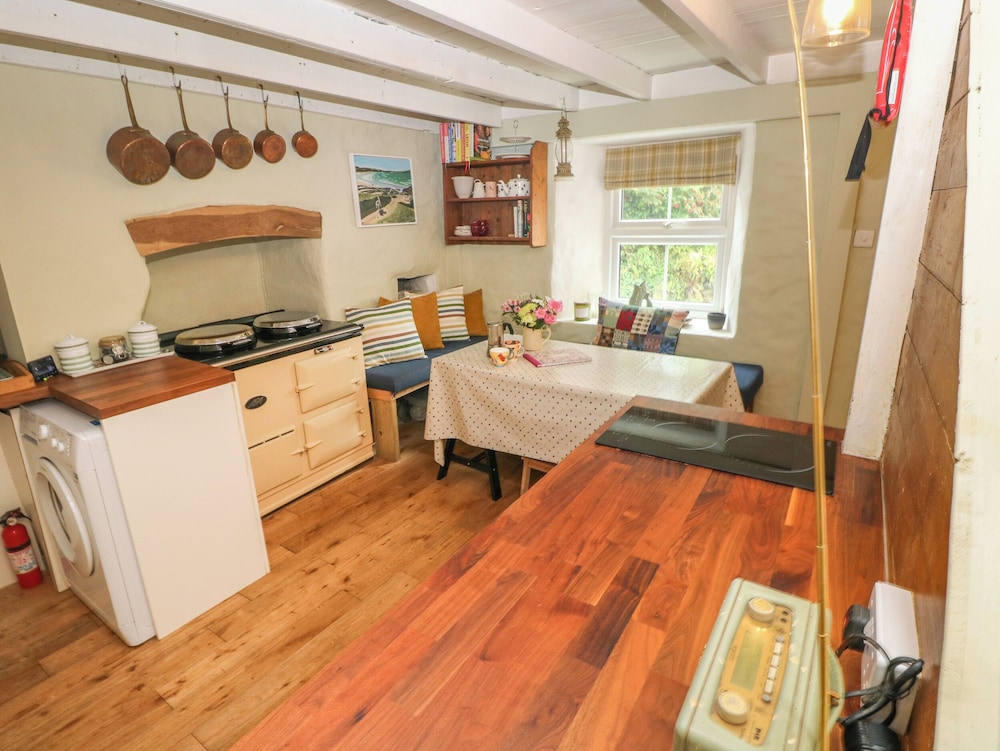 2 Summerhill
