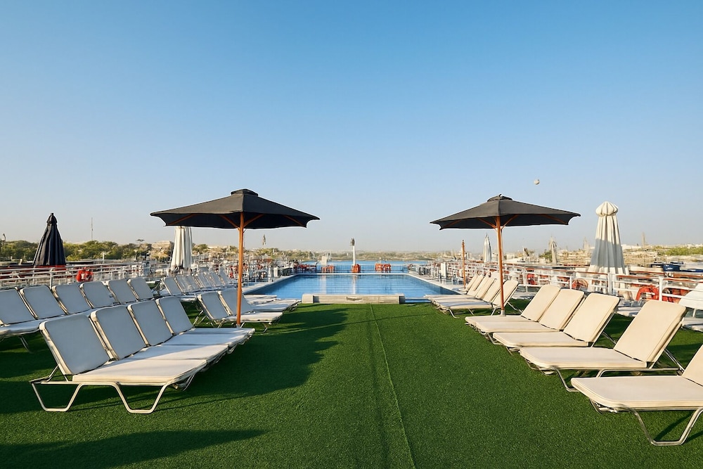 Nile Cruise Royal Queen 1 every Friday from Aswan 3 nights and every Monday from Luxor 4 nights