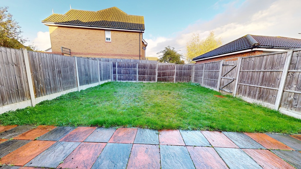 outdoor bbq area