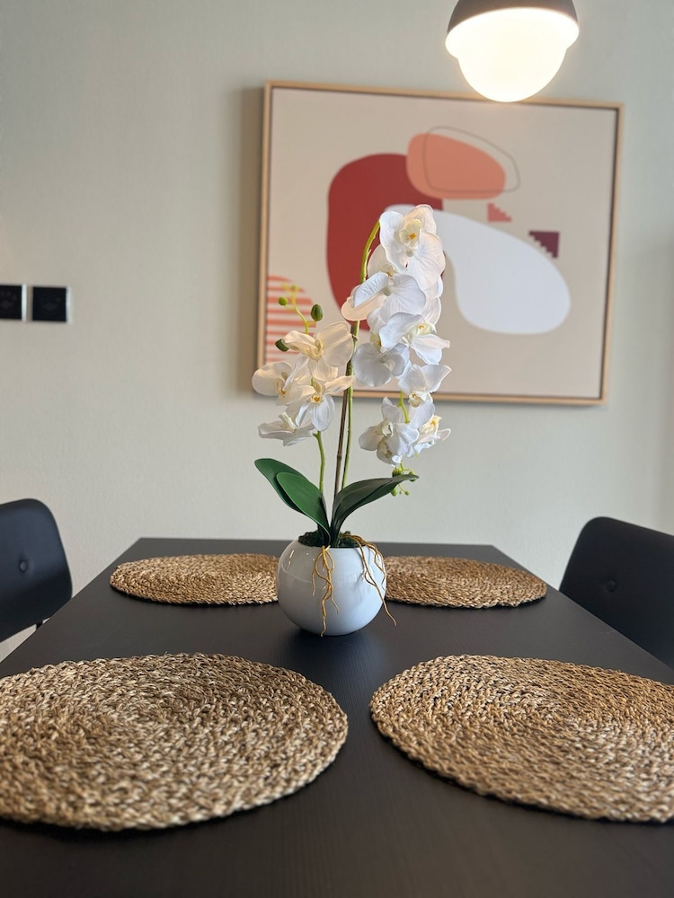 SIMPLY COMFORT Upside Living Business Bay Stunning Panoramic Burj Cityline Views