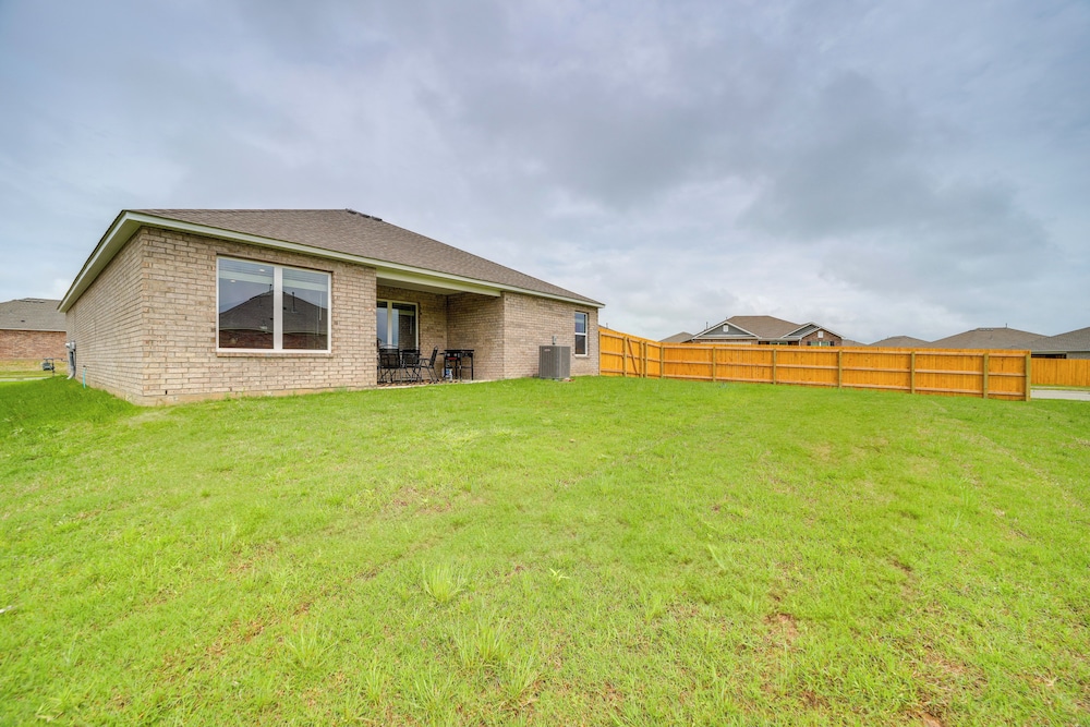Family Home w/ Large Yard & Patio in Broken Arrow!