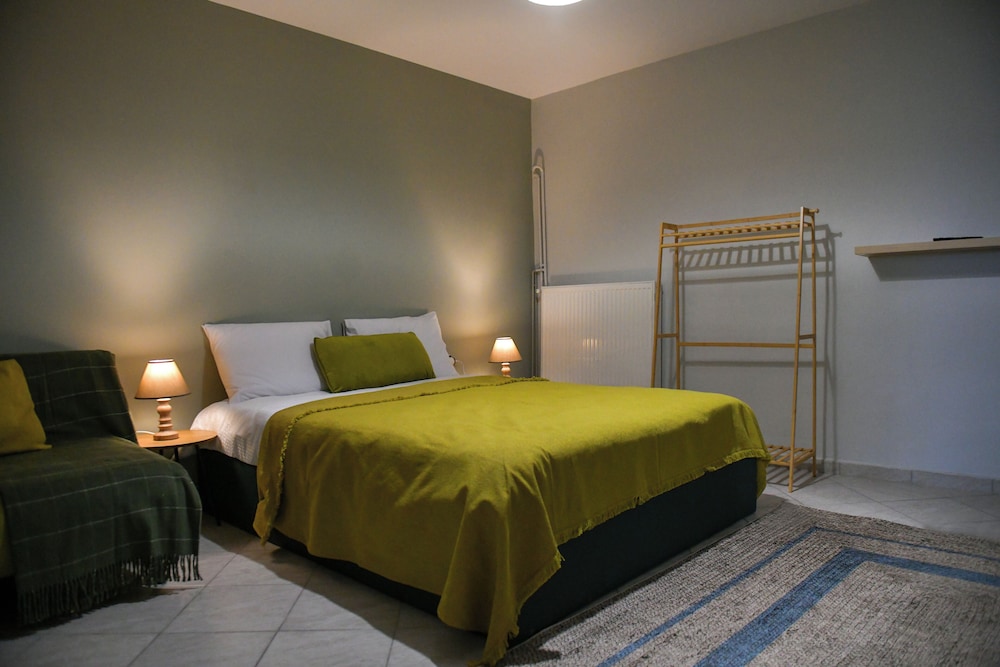 Vayas Residences Legacy