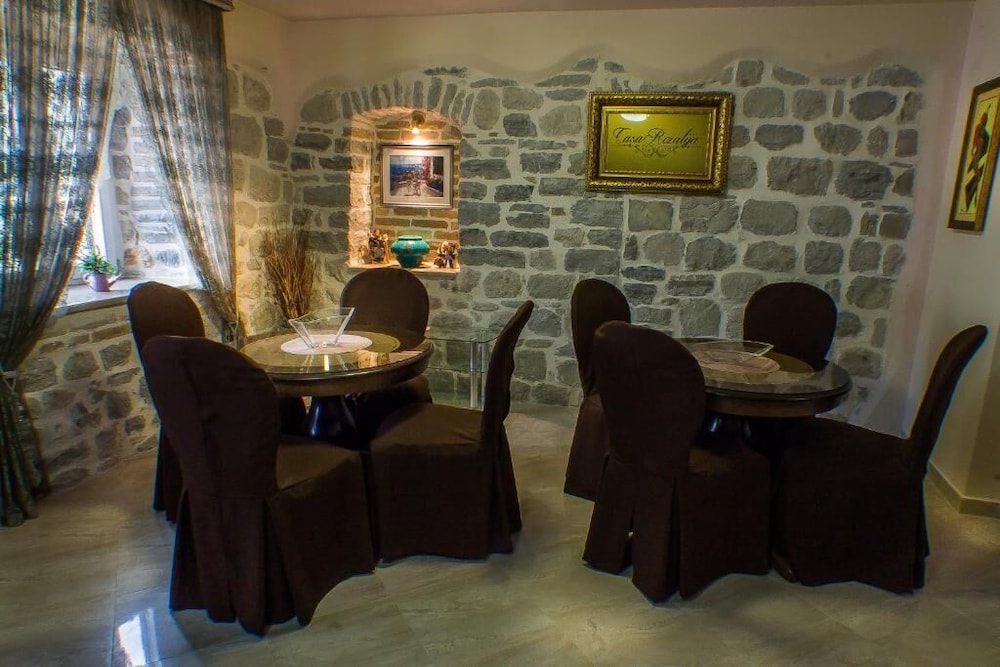 CASA DEL SOL ROZALIA